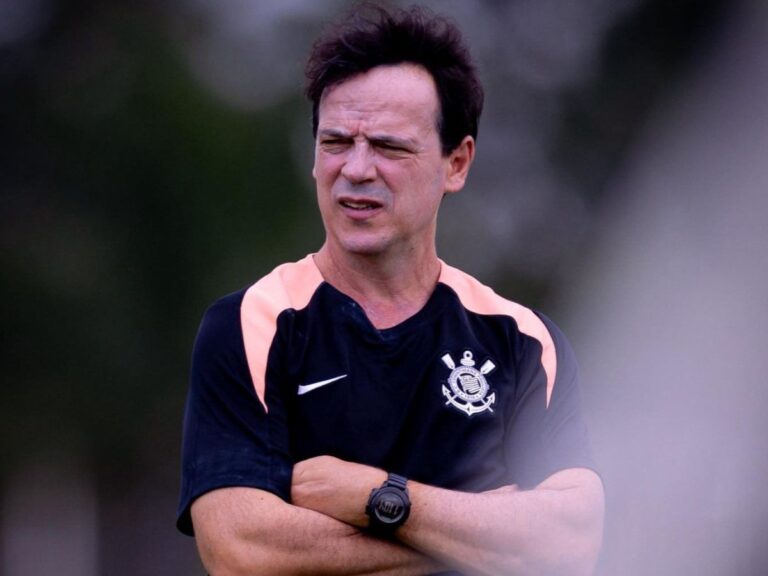Era salário fernando diniz demitido