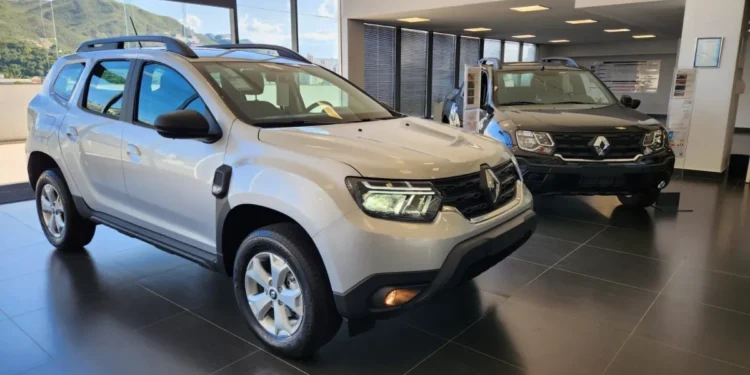 Renault resgata duster zen plus