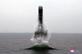 Lanamento de mssil balstico pela Coreia do Norte de um submarino (SLBM), identificado posteriormente como um Pukguksong-3, foi realizado com sucesso, nesta quinta - feira (03). Foto: KNCA. - 