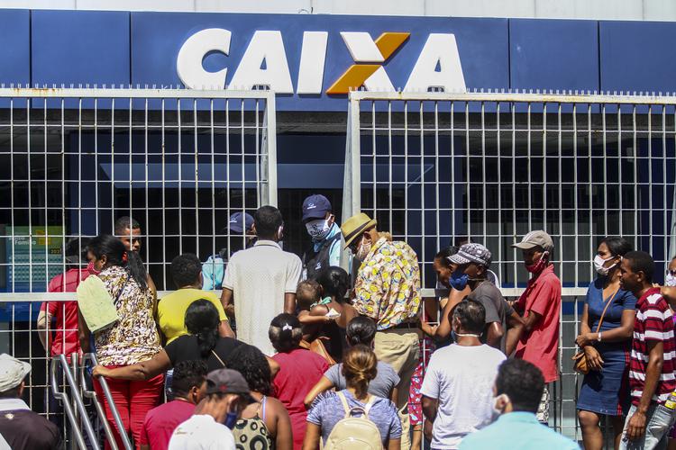 CORONAV�RUS: Veja as fotos do dia 30 de Abril de 2020