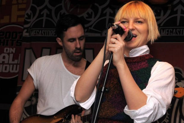 Sia escreveu a msica "Pretty hurts", da diva Beyonc. Crdito: Correio/Reproduo/Arquivo