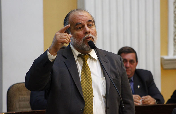 Waldemar Borges endureceu discurso contra a oposio (Paulo Paiva/DP/D.A. Press)