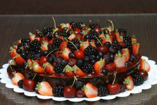 As mais comuns em terras tropicais são: a cereja, que não é berry, mas é cherry, as amoras, blackberries, as framboesas, raspberries, e os mirtilos, blueberries. Foto: Evandro Matheus/Esp. CB/D.A Press As mais comuns em terras tropicais são: a cereja, que não é berry, mas é cherry, as amoras, blackberries, as framboesas, raspberries, e os mirtilos, blueberries. Foto: Evandro Matheus/Esp. CB/D.A Press