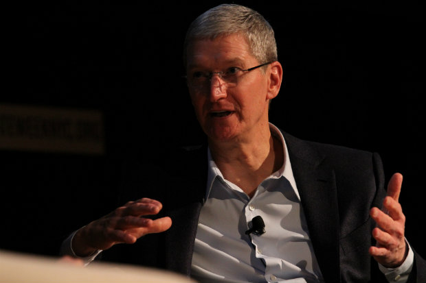 Para o CEO da Apple, Tim Cook, Watch contm "um computador inteiro" dentro de si. Foto: The Climate Group/Divulgao