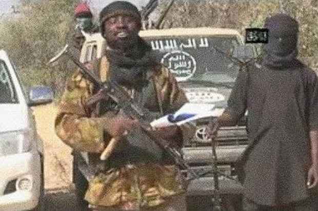 O lder do Boko Haram, Abubakar Shekau, discursa em um vdeo divulgado em 20 de janeiro de 2015 (Boko Haram/AFP)