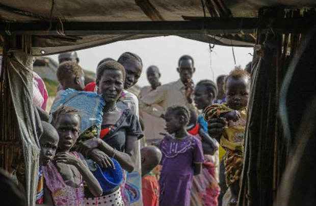 Pessoas deslocadas internas so vistas em 27 de fevereiro de 2015, em Bentu, Sudo do Sul. Crdito: Charles Lomodong/AFP