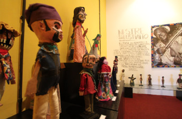Uma das salas do museu  dedicada ao mestre Salustiano, arteso nascido em Aliana, mata Norte pernambucana