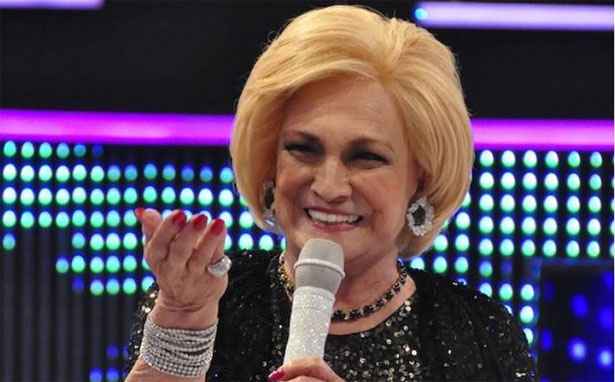 Apresentadora, que inciou carreira no rdio, fez fama na TV. Crdito: RedeTV!/Divulgao
