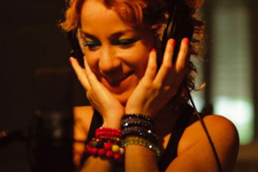 Karina lanou o primeiro disco solo em 2010. Foto: Bid/Divulgao