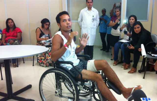 Surfista fala  imprensa pela primeira vez sobre o caso. Foto: Wagner Oliveira/ DP/ DA Press 