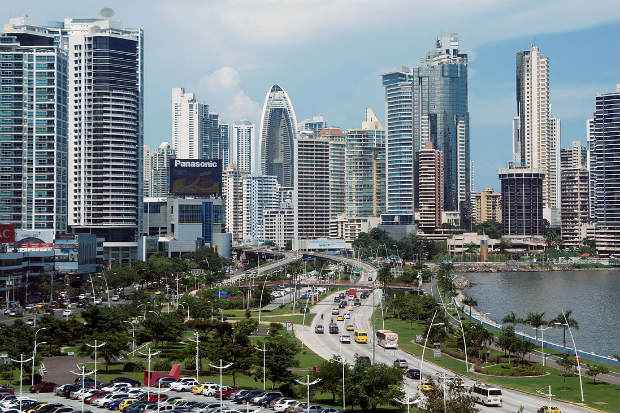 Cidade do Panam liga Recife a mais de 70 destinos internacionais. Foto: Mario Roberto Durn Ortiz/Flickr/Reproduo