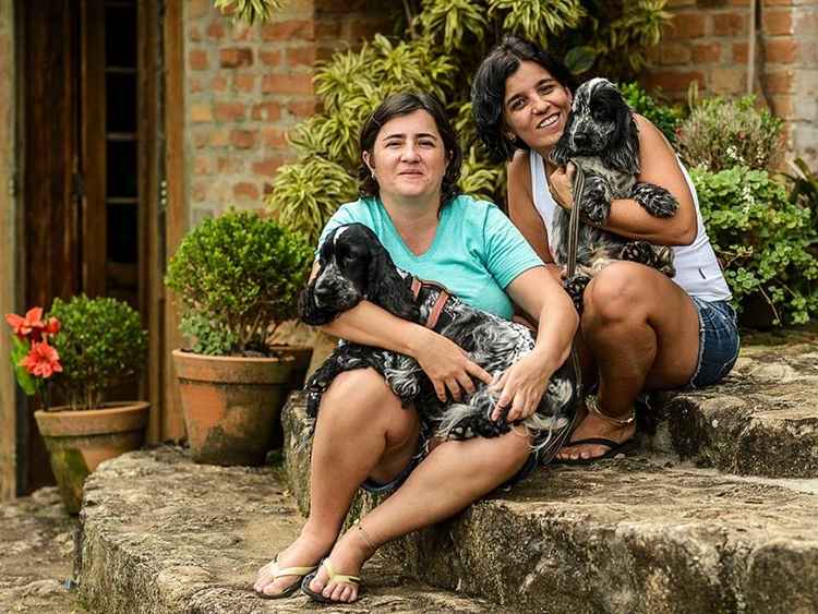 Luciana (E) e Patrícia, do Roteiro Animal: dicas de hotéis para os bichos. Foto: Carlos Aliperti/Divulgação Luciana (E) e Patrícia, do Roteiro Animal: dicas de hotéis para os bichos. Foto: Carlos Aliperti/Divulgação