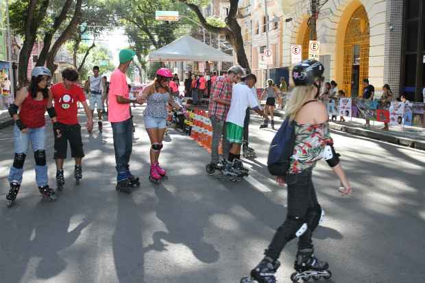 Projeto traz atividades esportivas, culturais e sociais s ruas do Recife Antigo. Foto: Edvaldo Rodrigues/DP/DA Press