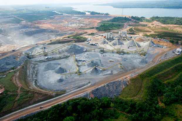 Hidreltrica de Belo Monte, segundo especialista, ainda precisa de um estudo integrado. Para ele, o principal problema  que s se pensa na gerao de energia e no nos outros usos. Foto: Regina Santos/ Norte Energia