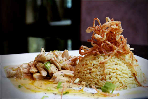 Frango ao vinho é sugestão do chef para prato principal oferecido no Chiwake, no Espinheiro. Foto: 4Comunicação/ Divulgação Frango ao vinho é sugestão do chef para prato principal oferecido no Chiwake, no Espinheiro. Foto: 4Comunicação/ Divulgação