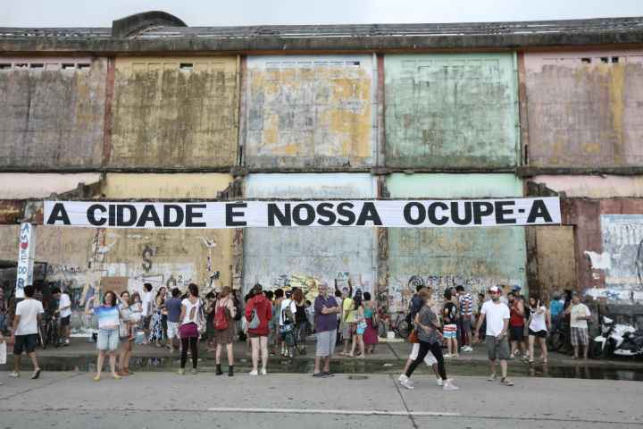 Movimento  contra construo de prdios na rea do Cais Jos Estelita. Foto: Teresa Maia/DP/D.A Press