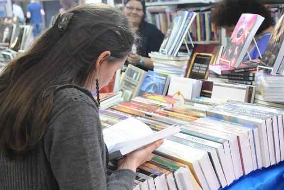 Preo fixo para os livros foi tema de debate na 13 Flip, em Paraty. Foto: Arquivo/Agncia Brasil