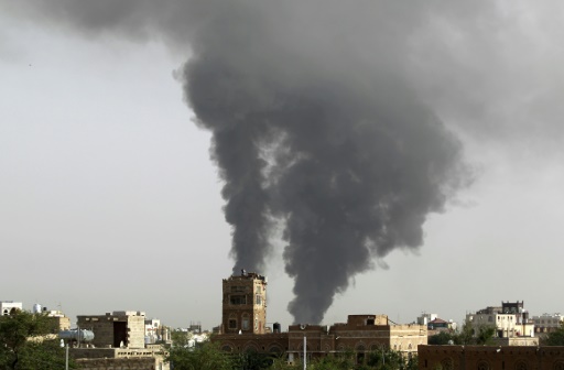 A exploso aconteceu na sada de fiis da mesquita Al-Raoudh, depois da orao. FOTO: Mohammed Huwais/AFP