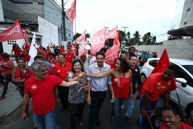 Aliana entre comunistas e petistas pode chegar ao fim. Foto: Paulo Paiva/DP/D.A. Press