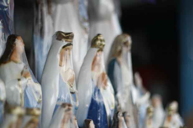 Reforma na Parquia de Nossa Senhora da Conceio depende da articulao da Emlurb com a iniciativa privada. Foto: Rodrigo Silva/ Esp. DP/DA Press