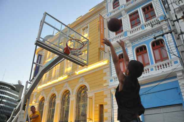 Recife Antigo de Coração movimenta o bairro histórico no último domingo de cada mês. Foto: Bruna Monteiro/DP/DA Press Recife Antigo de Coração movimenta o bairro histórico no último domingo de cada mês. Foto: Bruna Monteiro/DP/DA Press