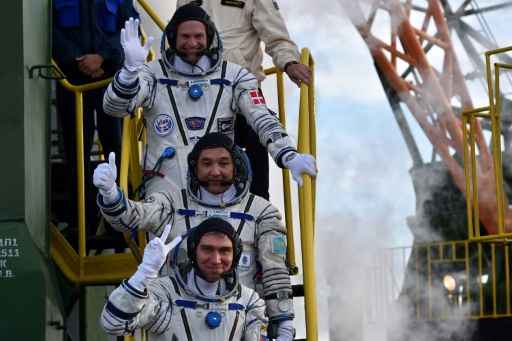 Os astronautas embarcaram em 2 de setembro, na nave Soyuz, no Cazaquisto. Foto: Krill Kudryavstsev/AFP