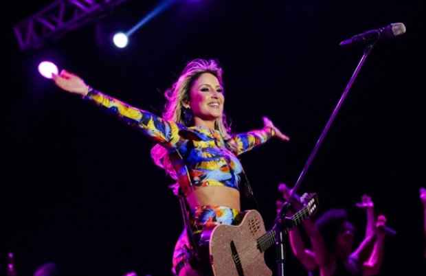 A cantora Claudia Leitte gravou o DVD Ax Music na Arena Pernambuco. Foto: Som Livre/Divulgao