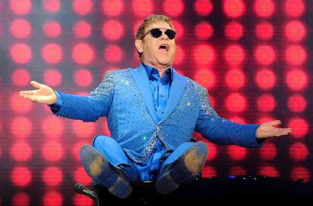 Elton John  conhecido por ativismo LGBT. O msico se apresentou na edio do 2015 do Rock in Rio. Foto: AFP Photo