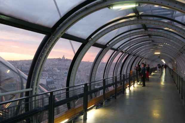 Centro Pompidou foi filmado em 3D pelo cineasta brasileiro Karin Anouz na srie Catedrais da Cultura