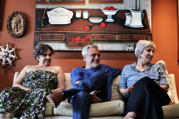 Augusta, Aderbal e Juliana, que formam o trio de protagonistas, cederam entrevista coletiva sobre o projeto. Fotos: Beto Figueiroa/ Divulgao