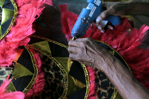 As mos correm contra o tempo na fase dos ajustes finais. Foto: Annaclarice Almeida/DP