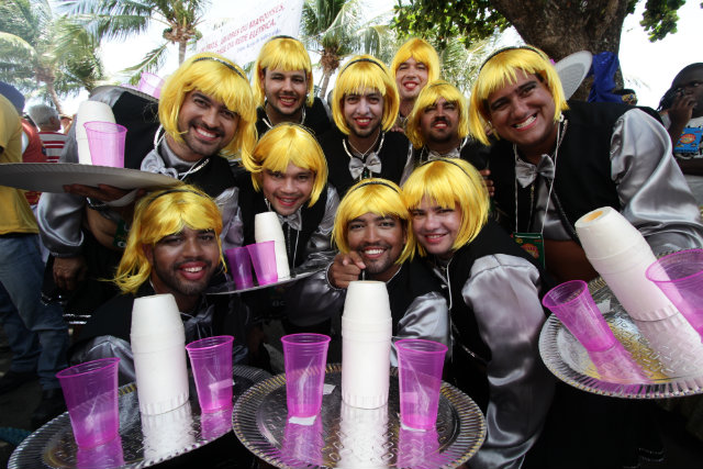 Virgens Abraa Brasil era conhecido por reunir homens fantasiados de mulheres. Foto: Alcione Ferreira/DP/D.A Press