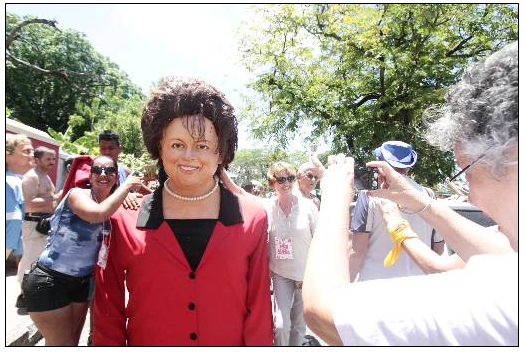 Presidente Dilma Rousseff virou boneco de Olinda. Foto: Alcione Ferreira/DP/D.A Press