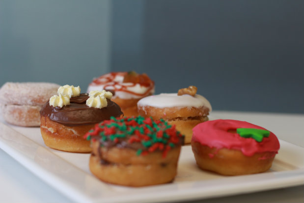 Com unidade recm aberta na Zona Sul, Dear Donuts encanta por comercializar as iguarias americas em diversos sabores. Foto: Brenda Alcantara/ Esp. DP