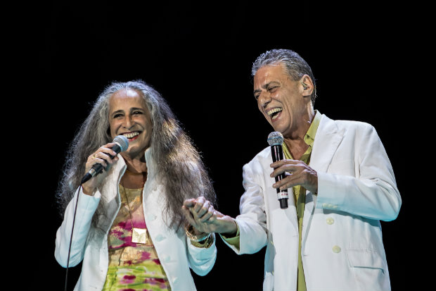 Eles cantaram "Olhos nos olhos" e "Noite dos mascarados". Foto: Reproduo