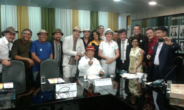 Comisso de forrozeiros pernambucanos participam de audincia no Ministrio do Turismo, em Braslia. Foto: Arquivo Pessoal