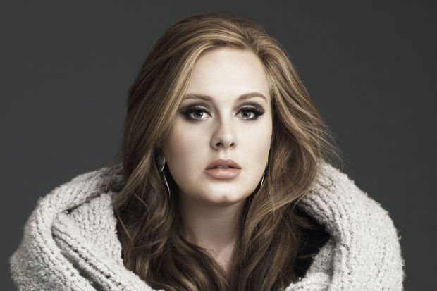 Adele dominou as paradas de 2015 com o lanamento de 25. Foto: Divulgao