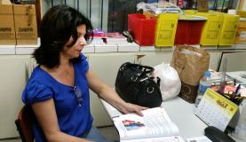 A diretora da Escola Municipal Ablio Gomes, Marta Beatriz de Arajo, defende o uso dos livros didticos que os vereadores da capital pernambucana querem barrar. Foto: Sumaia Vilela/Agncia Brasil