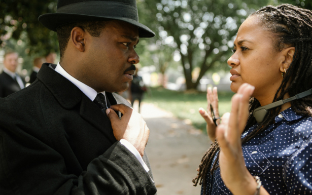 David Oyelowo e a diretora Ava DuVernay durante filmagem de Selma