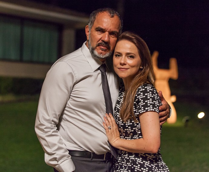 Germano e Lili so interpretados por Humberto Martins e Viviane Pasmanter. Foto: TV Globo/Divulgao (Foto: TV Globo/Divulgao)