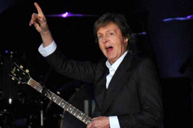 Em show realizado em Fresno, na Califnia, McCartney abriu o set com A hard day's night. Foto: Divulgao
