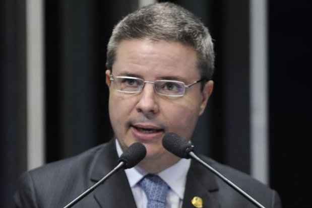 Os deputados tambm criticaram Anastasia por extinguir, em 2013, o Fundo de Previdncia do Estado de Minas Gerais. Foto: Moreira Mariz/Agncia Senado.