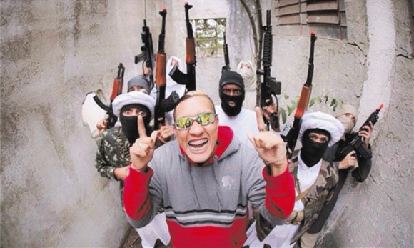 MC Bin Laden ganhou repercusso durante o carnaval e cativou com msica chiclete. Foto: Reproduo/Facebook