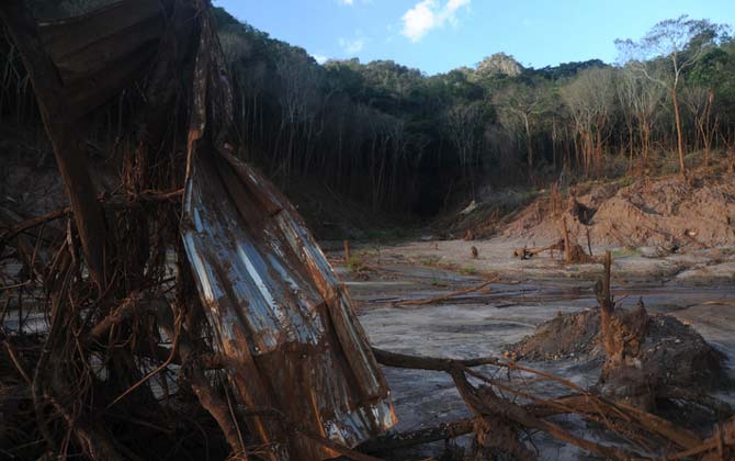 Levantamento mostra que em Minas a principal causa da perda de florestas  a atividade de minerao. Foto: Leandro Couri/EM/D.A Press
