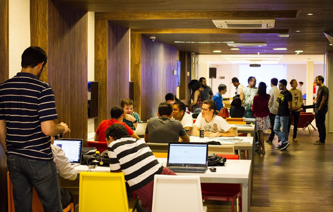 Na Jump, mais de 60 startups foram encubadas, 5 aceleradas e 22 chegaram a se formar. Foto: Facebook/Reproduo