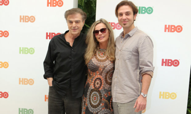 Criada em famlia, Bruna Lombardi e Carlos Alberto e o filho do casal, Kim Riccelli, esto na produo. Foto: HBO/Divulgao