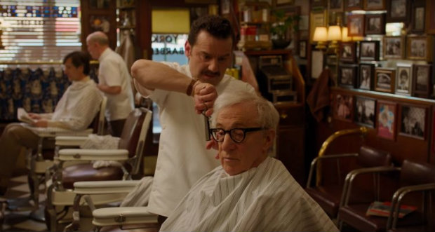 No vdeo, Woody Allen est em uma barbearia. Foto: Facebook/Reproduo