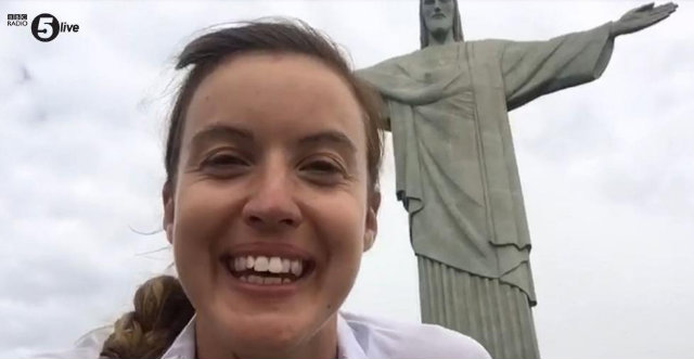Ao chegar no Rio de Janeiro, apresentadora visitou o Cristo Redentor. Foto:Reproduo/Twtitter
