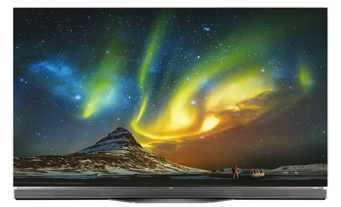 Com tela reta, as novas TVs Oled da LG chegam ao mercado com duas verses de 55 e 65 polegadas e custa at R$ 31,999 mil. Foto: LG/Divulgao