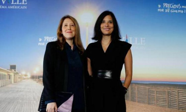 Clara e Julia Kuperberg posam para fotos no Festival do Filme Americano de Deauville, na Frana. Foto: AFP Photo/Divulgao